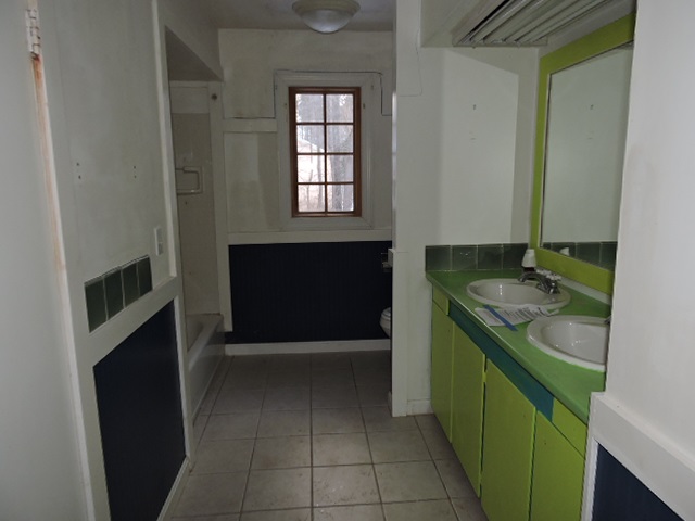 217 Brenda Road Clarendon, VT 05759 - Photo 11 of 22 Gallery Image 11