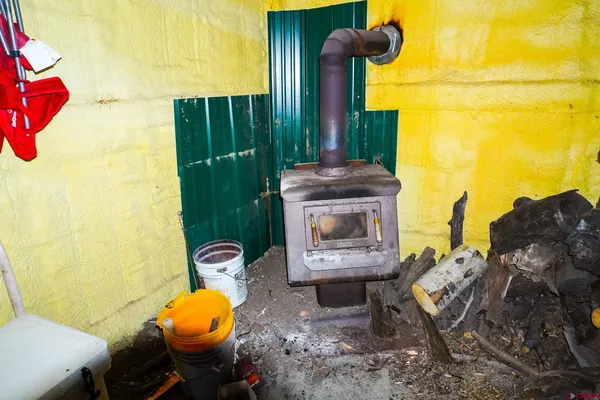 a view of a dry yard with mountain