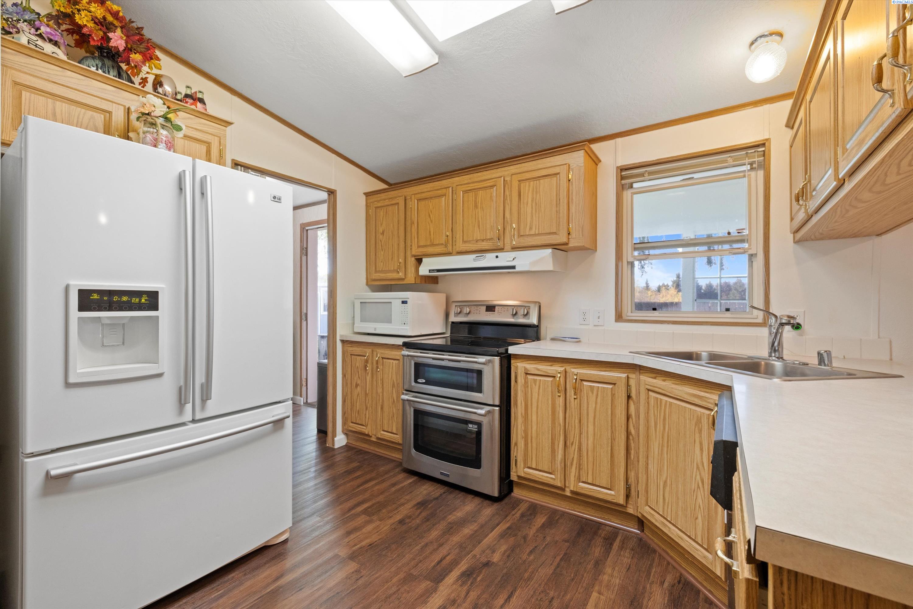 207805 East Finley Road Kennewick, WA 99337 - Photo 17 of 46 Gallery Image 17