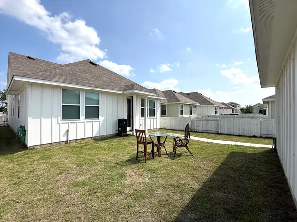 $2,350 | 133 Fabion Street, Kyle, TX 78640
