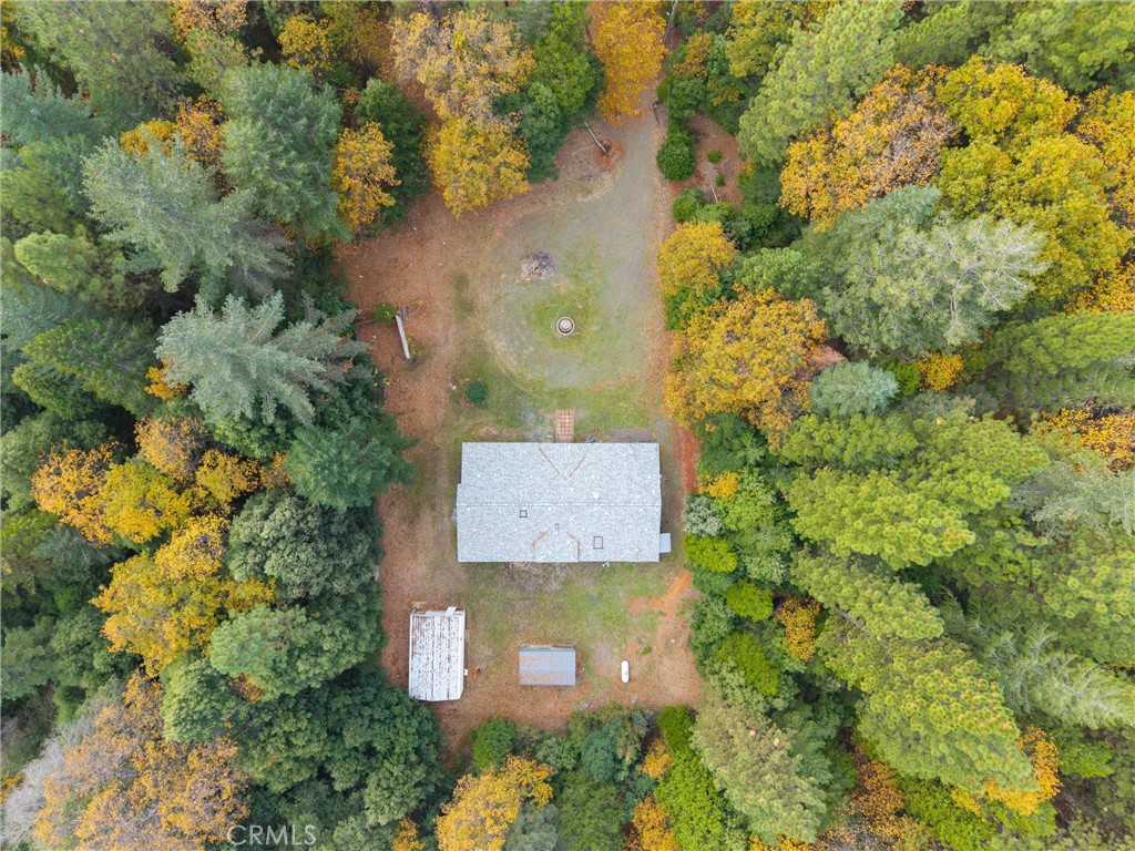 17 Weiss Hill Road Oroville, CA 95966 - Photo 32 of 35 an aerial view of a house with a yard