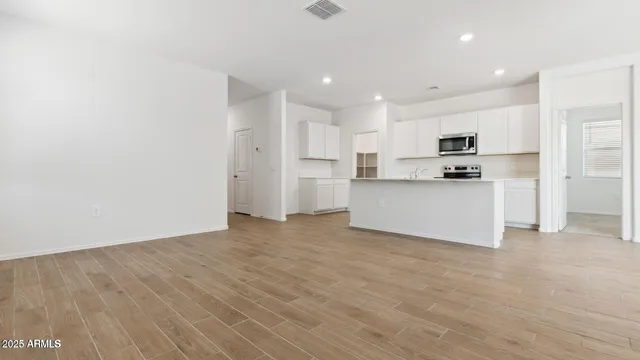 $359,990 | 25515 North 183rd Drive, Wittmann, AZ 85361