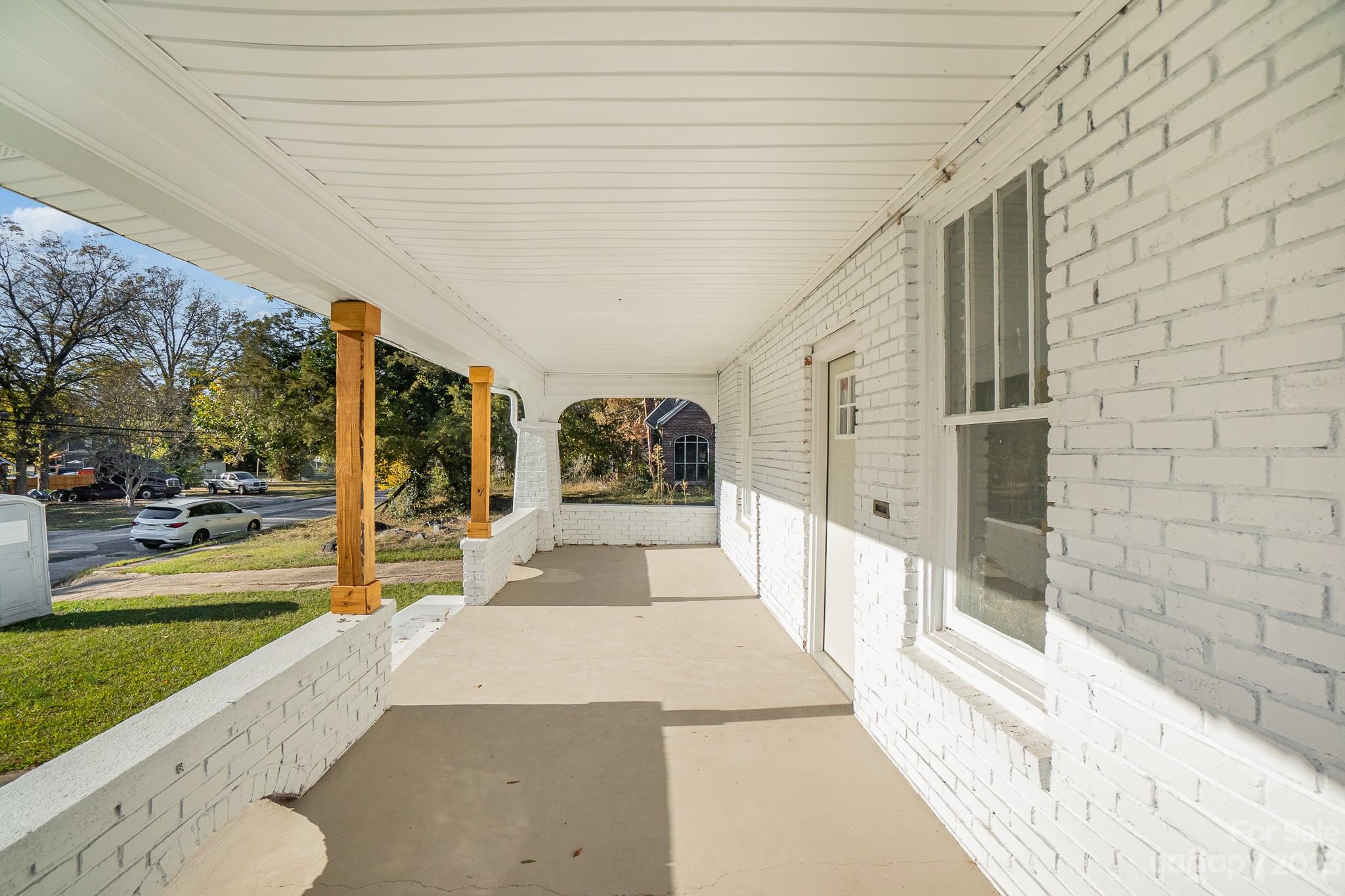 113 Brawley Street Chester, SC 29706 - Photo 3 of 29