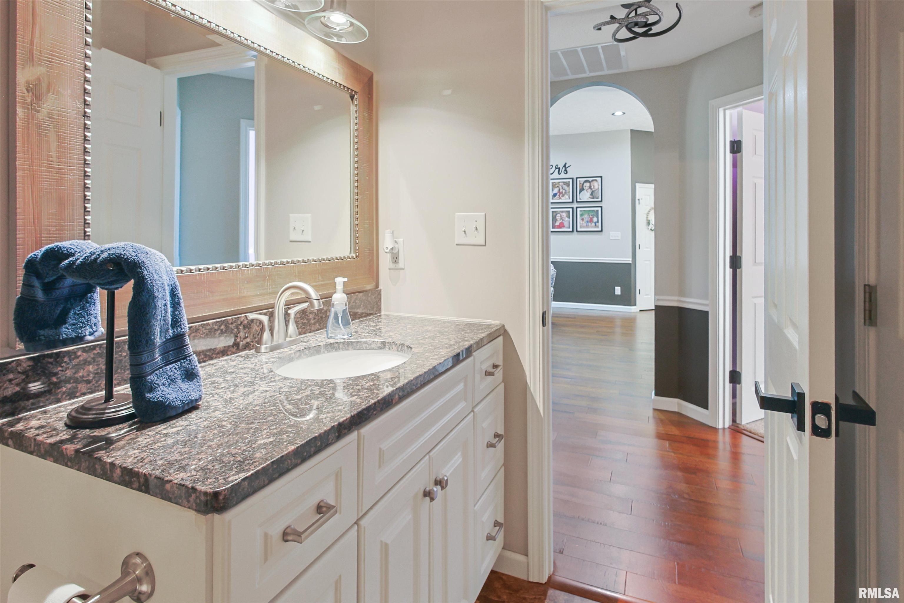 9855 Highway 37 Goreville, IL 62939 - Photo 27 of 30