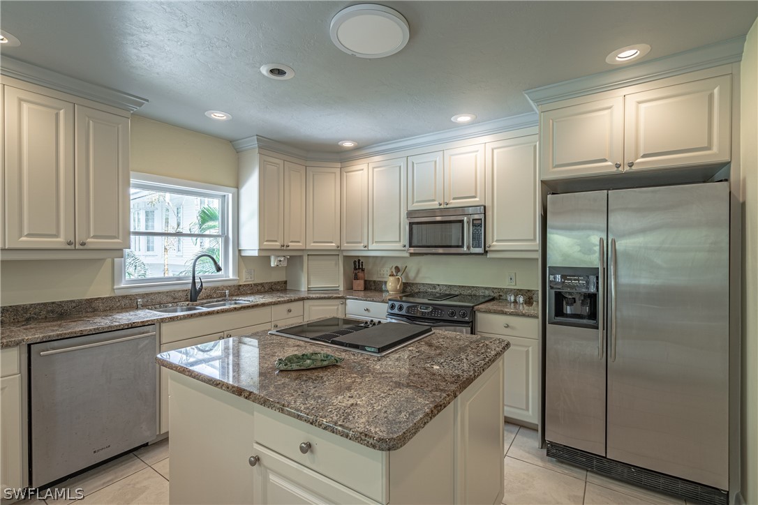 124 Useppa Island Bokeelia, FL 33922 - Photo 5 of 30