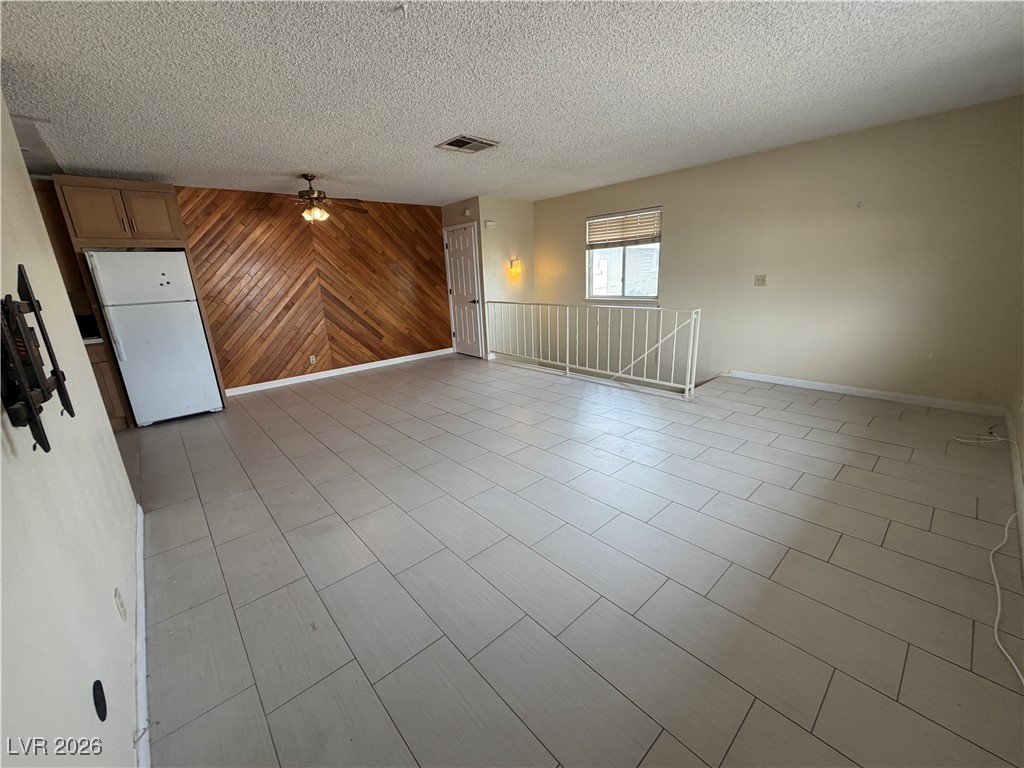 4734 Roberta Street, Unit 4 Las Vegas, NV 89119 - Photo 6 of 27