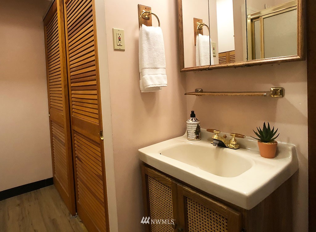 3501 Riley Street Bellingham, WA 98229 - Photo 8 of 24 Gallery Image 8