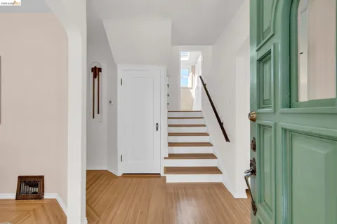 $1,395,000 | 844 Ramona Avenue, Albany, CA 94706