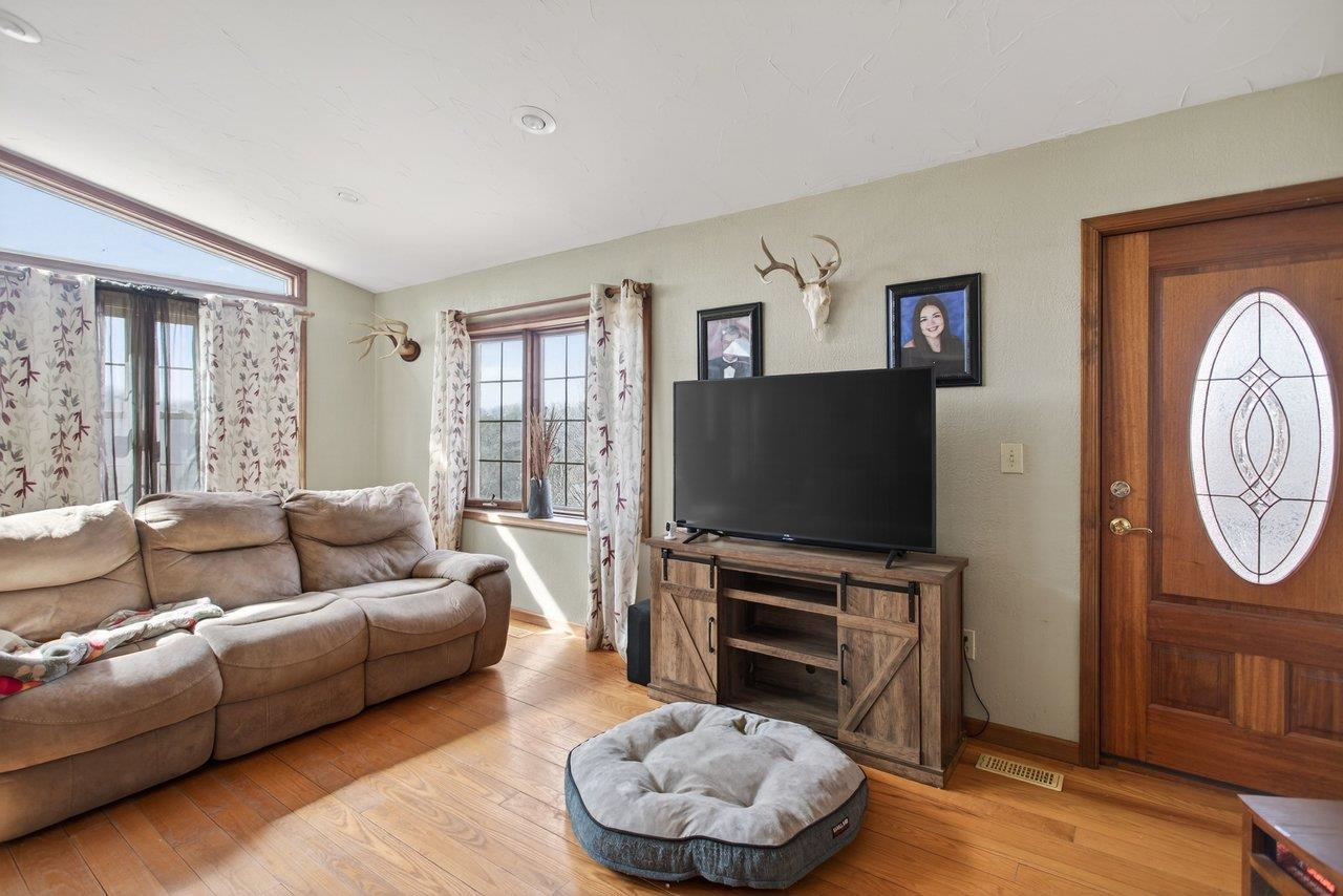 3950 Happy Valley Road Penn Laird, VA 22846 - Photo 4 of 63
