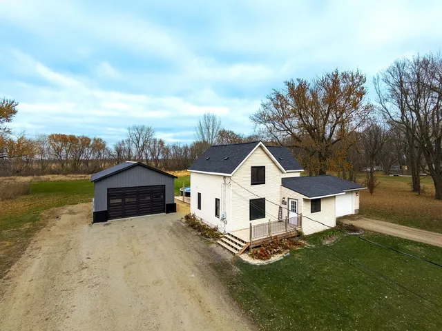 $354,900 | 254 Pleasant Street, Dexter, MN 55926
