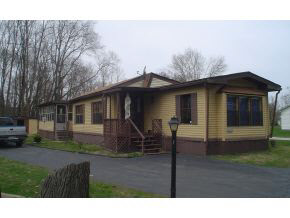 2408 Bayview Drive Rochester, IN 46975 - Photo 1 of 10 Gallery Image 1