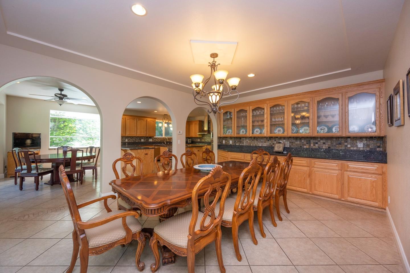 2271 Murphys Drive Arnold, CA 95223 - Photo 19 of 91