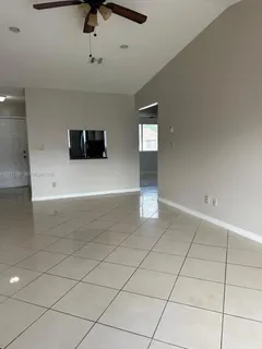 $189,000 | 160 Northwest 60th Avenue, Unit 63, Margate, FL 33063