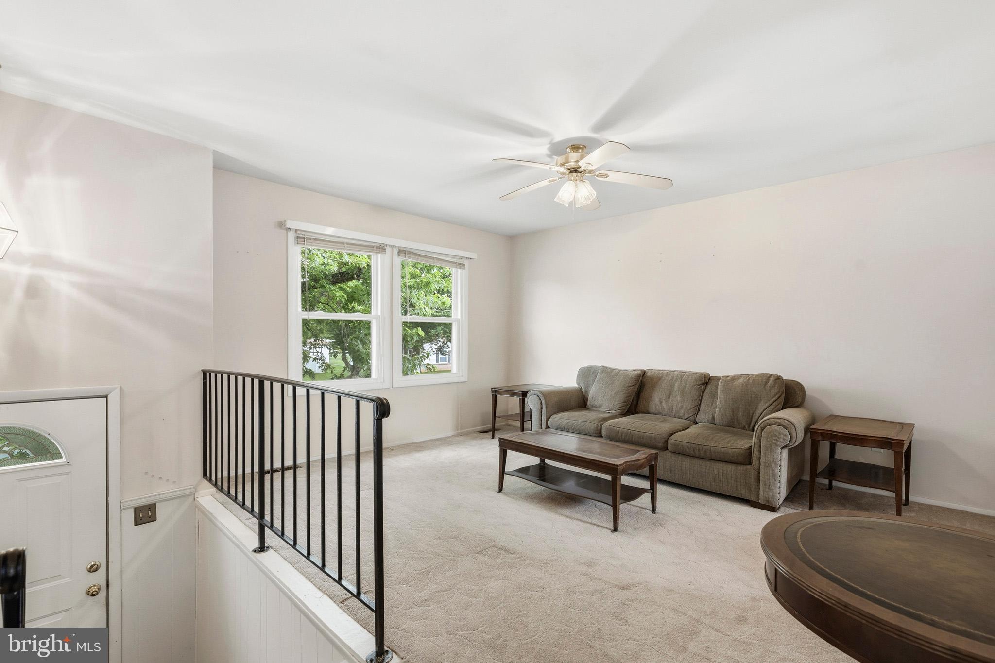 215 Compton Road Waldorf, MD 20602 - Photo 3 of 32