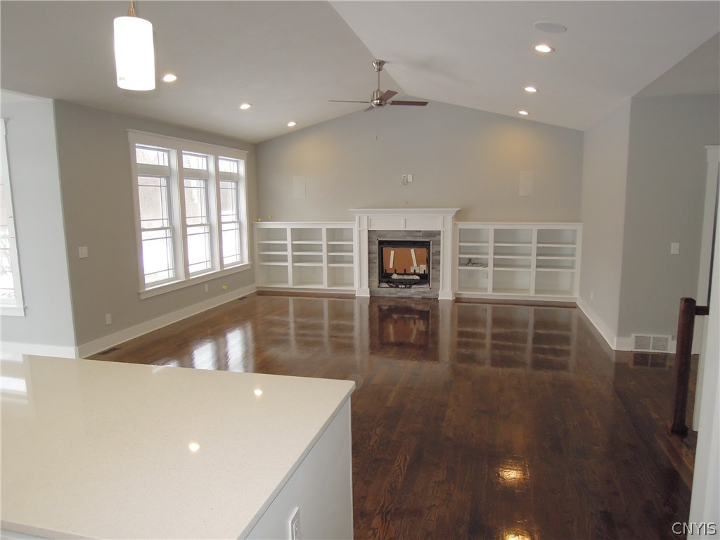 8541 Angus Path Cicero, NY 13039 - Photo 15 of 50