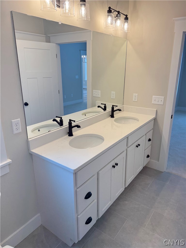 8541 Angus Path Cicero, NY 13039 - Photo 37 of 50