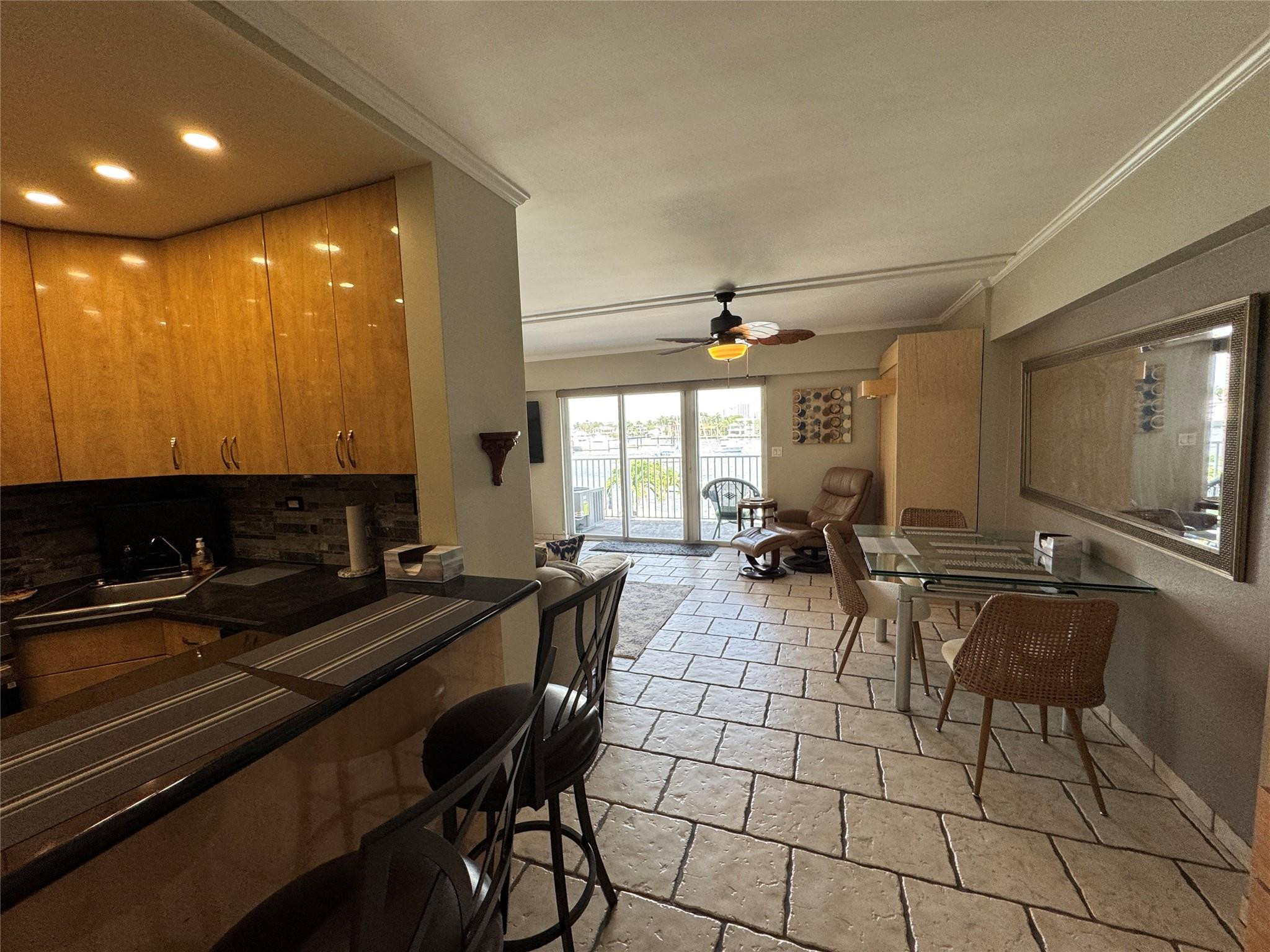 95 North Birch Road, Unit 301 Fort Lauderdale, FL 33304 - Photo 4 of 54 kitchen/dining room