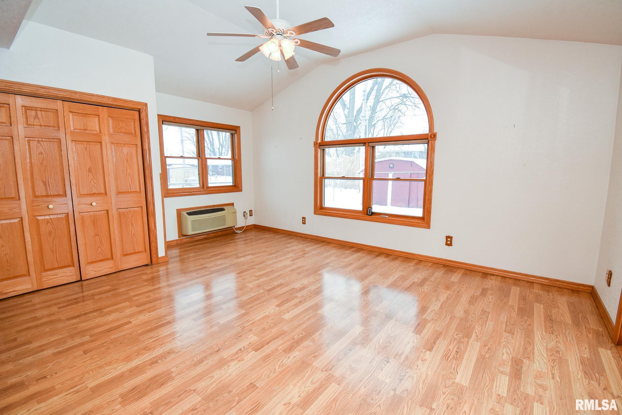 136 Clark Street Morton, IL 61550 - Photo 18 of 39