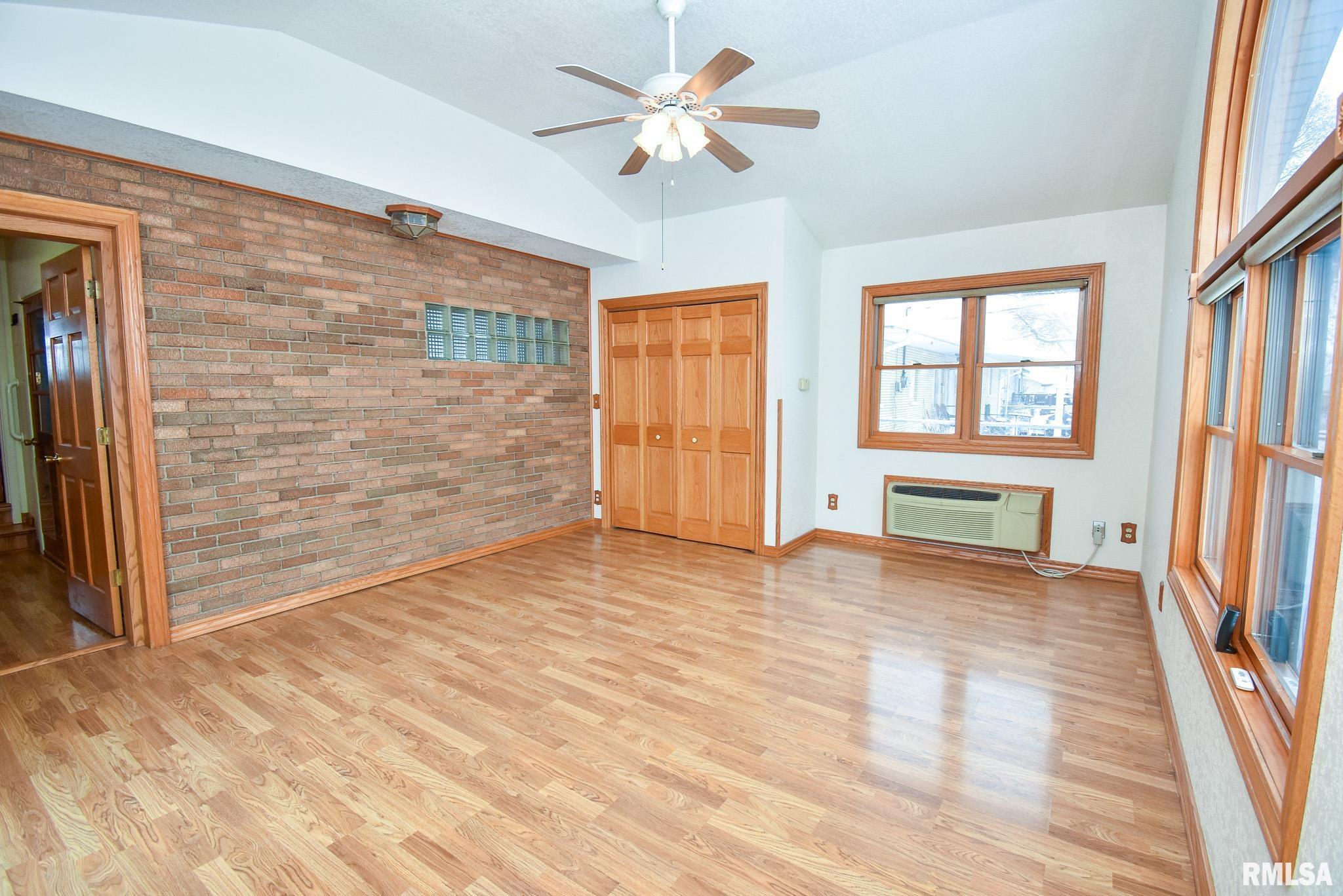 136 Clark Street Morton, IL 61550 - Photo 19 of 39