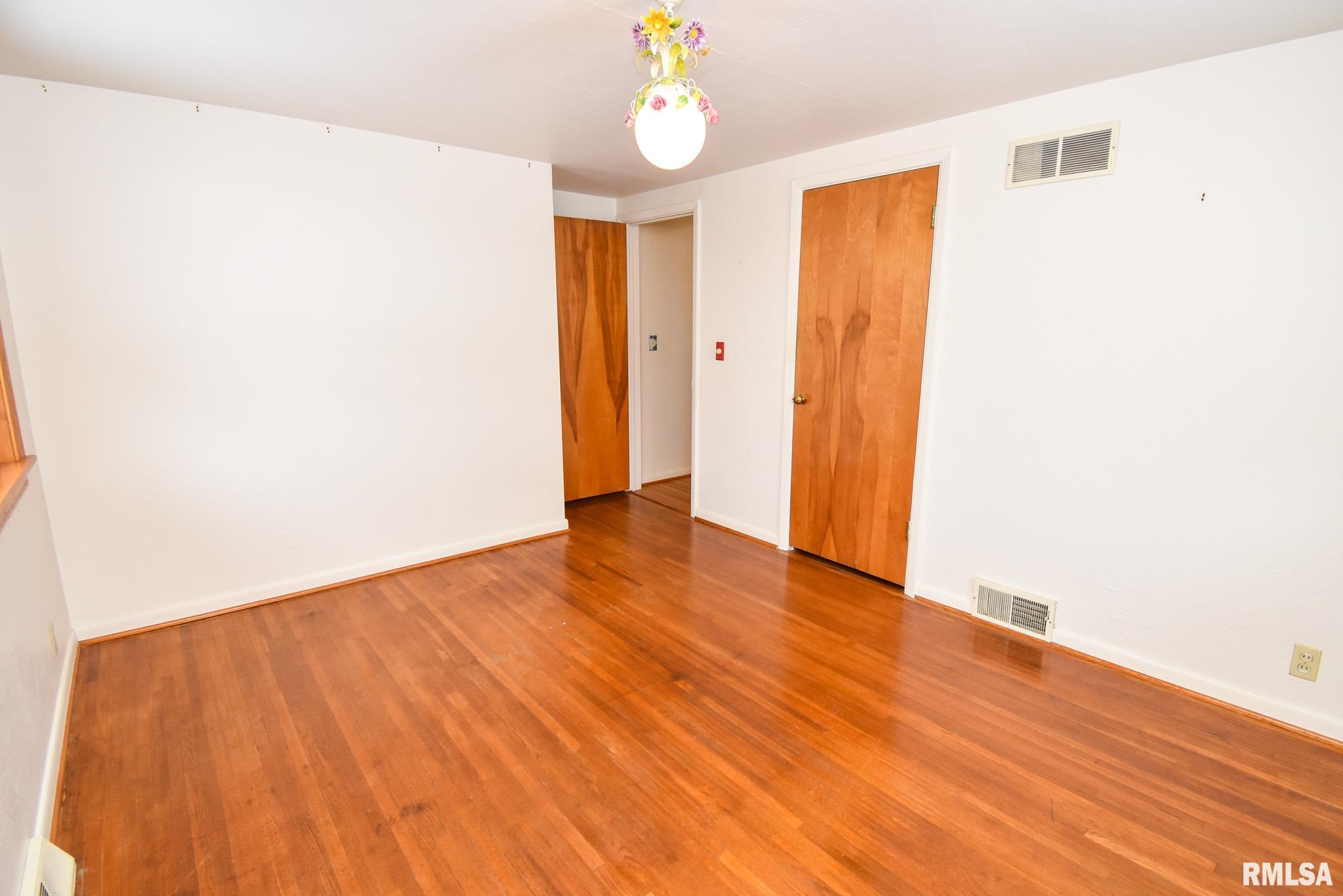 136 Clark Street Morton, IL 61550 - Photo 24 of 39