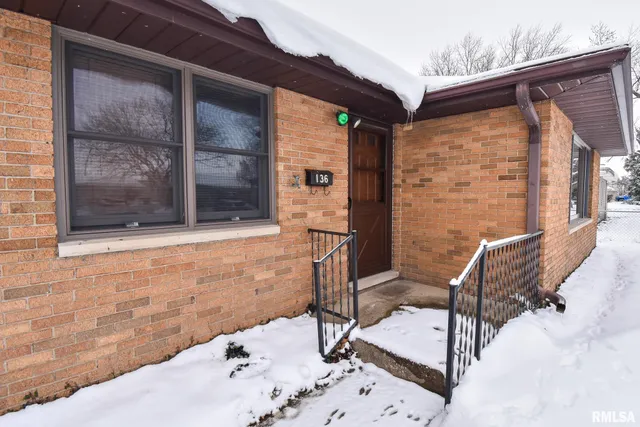 $179,900 | 136 Clark Street, Morton, IL 61550