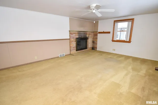 $179,900 | 136 Clark Street, Morton, IL 61550