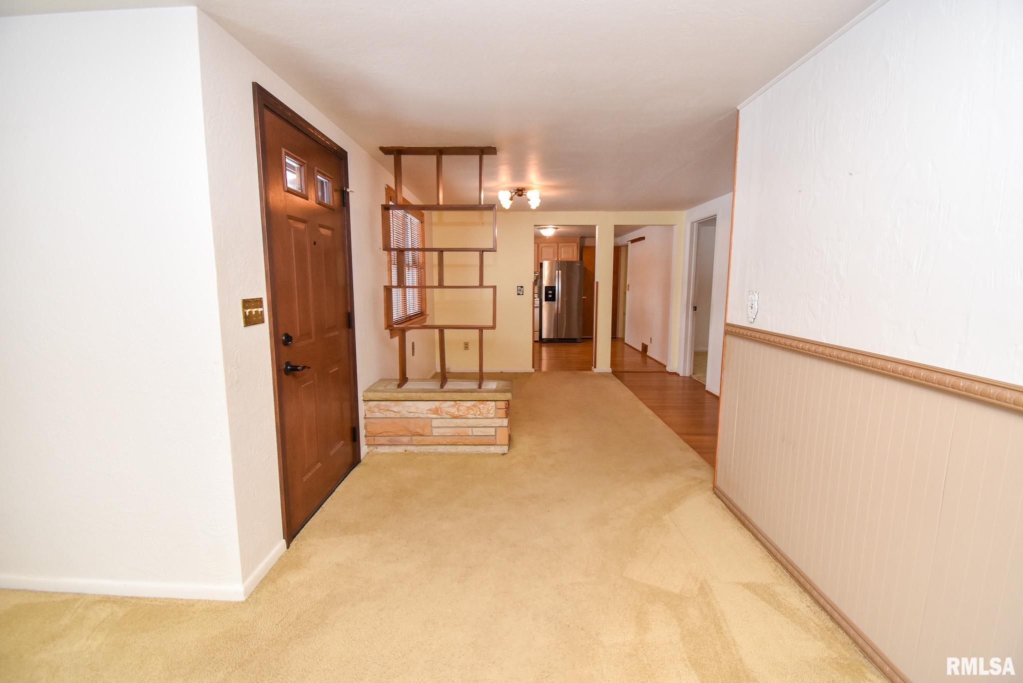 136 Clark Street Morton, IL 61550 - Photo 9 of 39