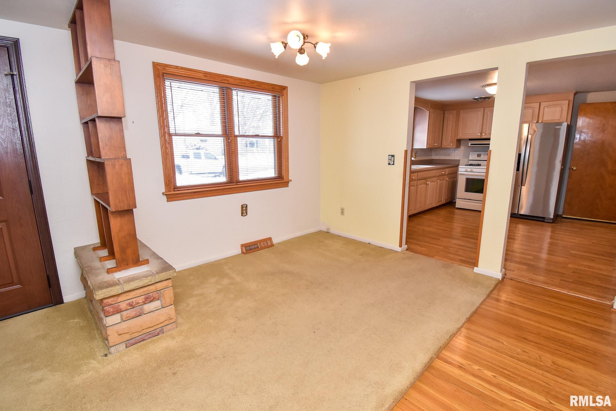 136 Clark Street Morton, IL 61550 - Photo 10 of 39