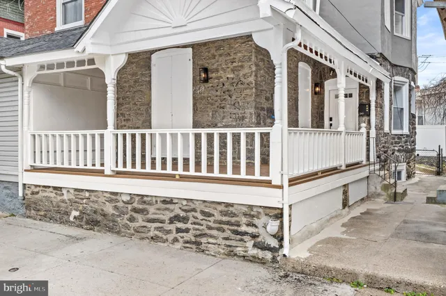 $529,900 | 240 Earlham Terrace, Philadelphia, PA 19144