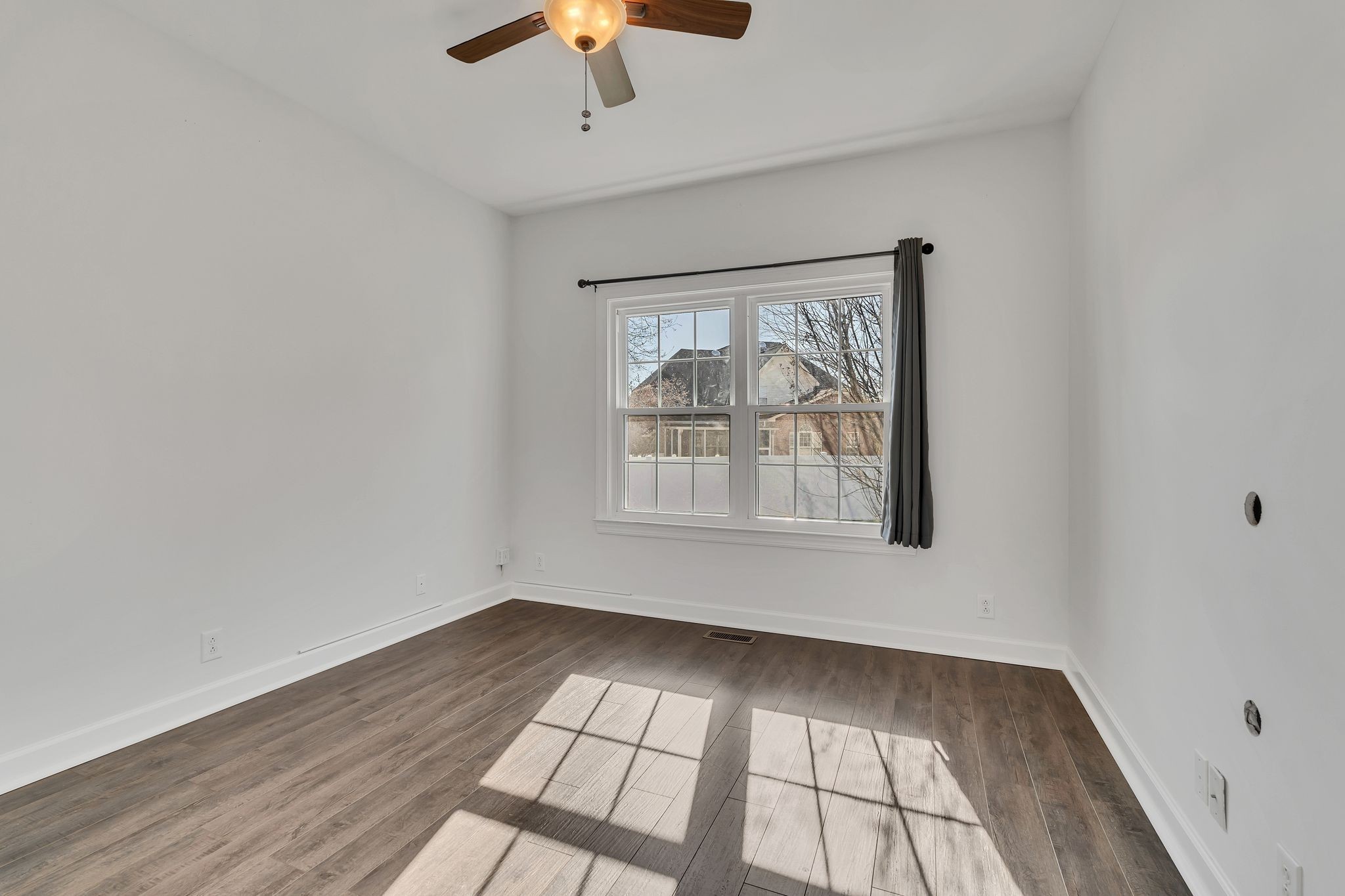 3033 Tybee Trail Murfreesboro, TN 37127 - Photo 24 of 41 an empty room with a window
