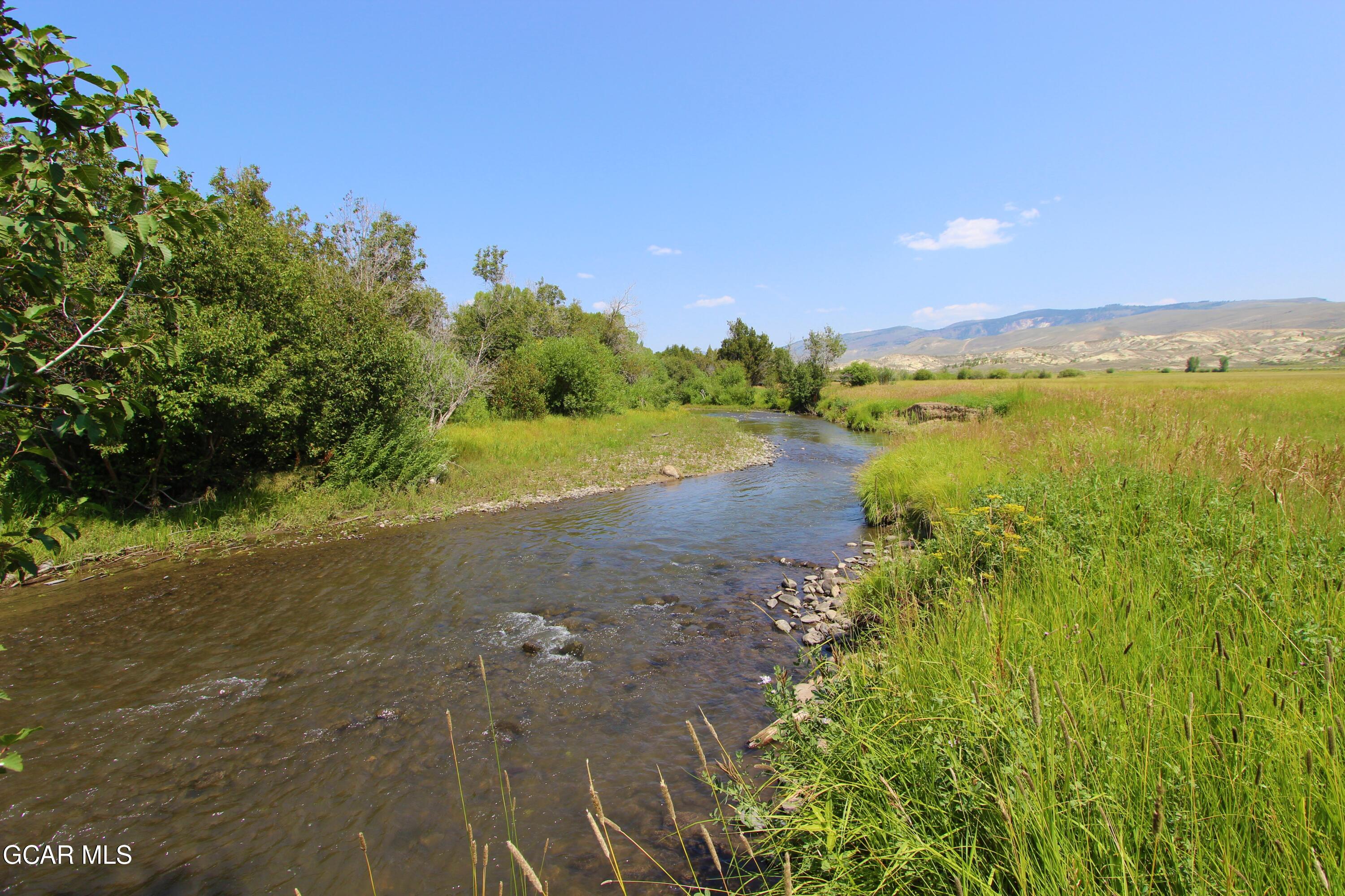 2219 County Road 2 Kremmling, CO 80459 - Photo 21 of 52 IMG_1595