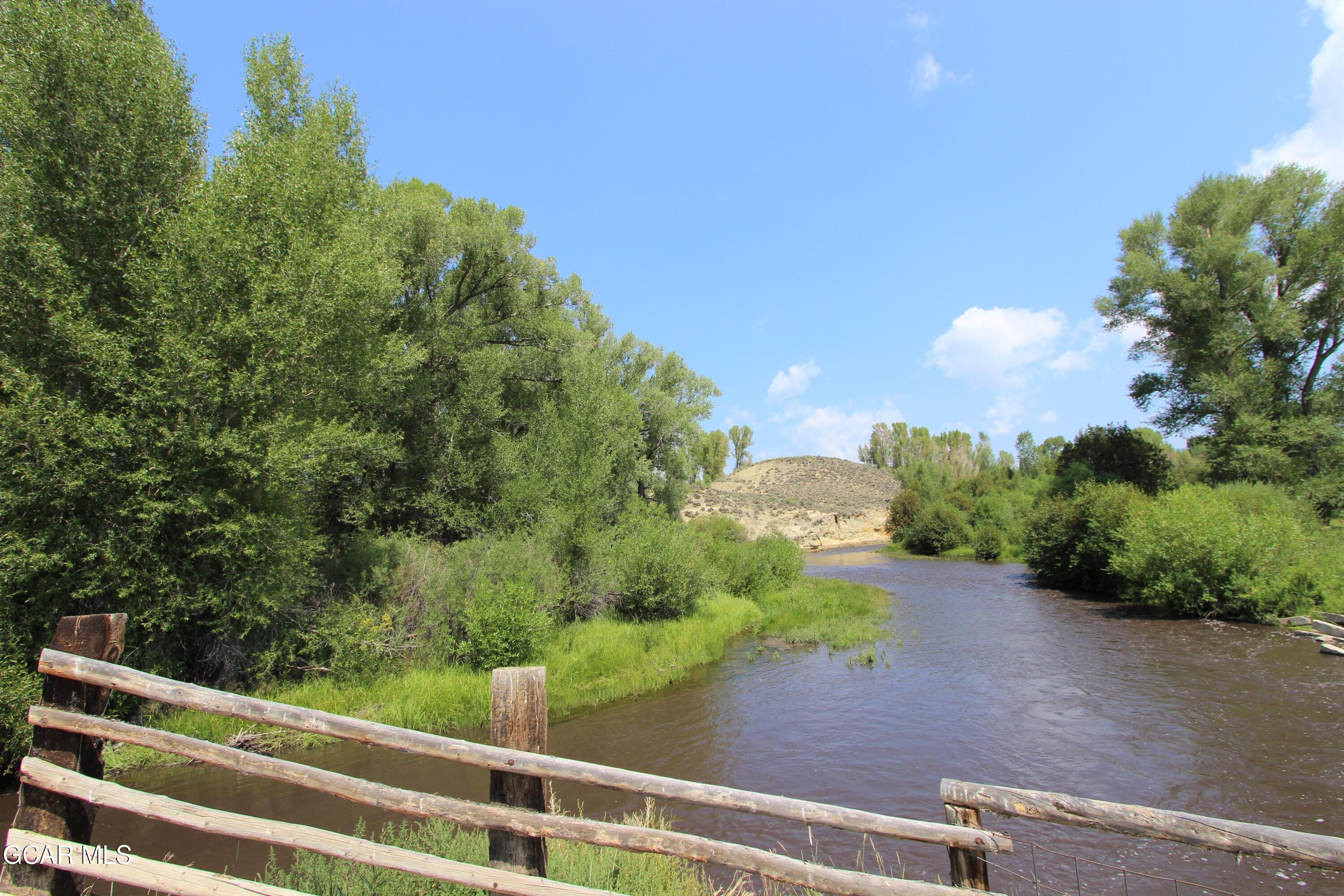 2219 County Road 2 Kremmling, CO 80459 - Photo 34 of 52 IMG_1524