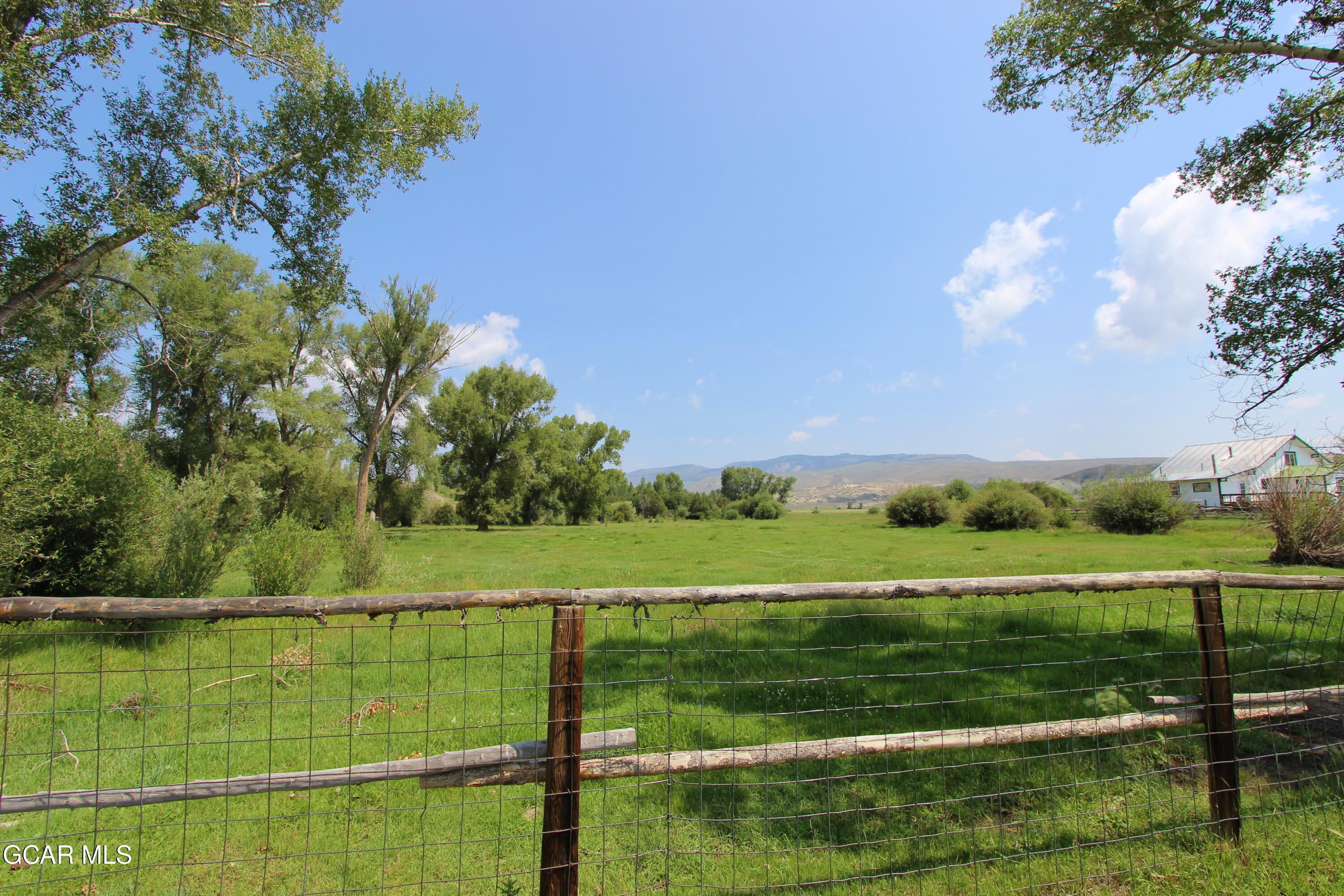 2219 County Road 2 Kremmling, CO 80459 - Photo 35 of 52 IMG_1530