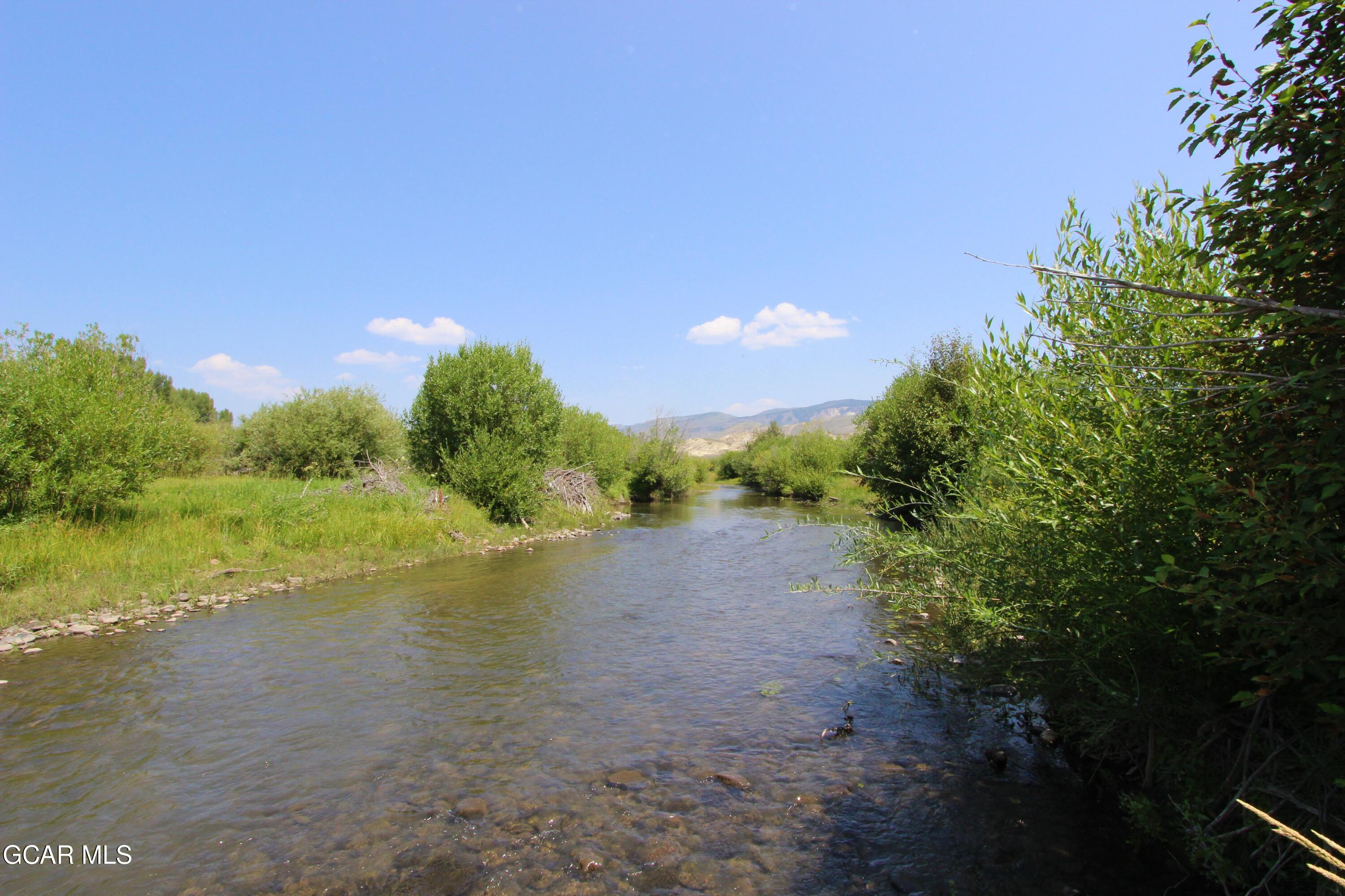 2219 County Road 2 Kremmling, CO 80459 - Photo 4 of 52 IMG_1611