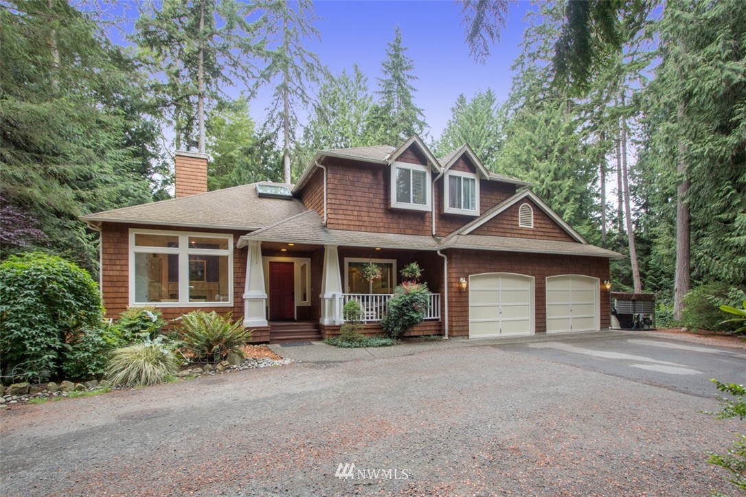 8185 Springridge Road Northeast Bainbridge Island, WA 98110 - Photo 1 of 25 Gallery Image 1
