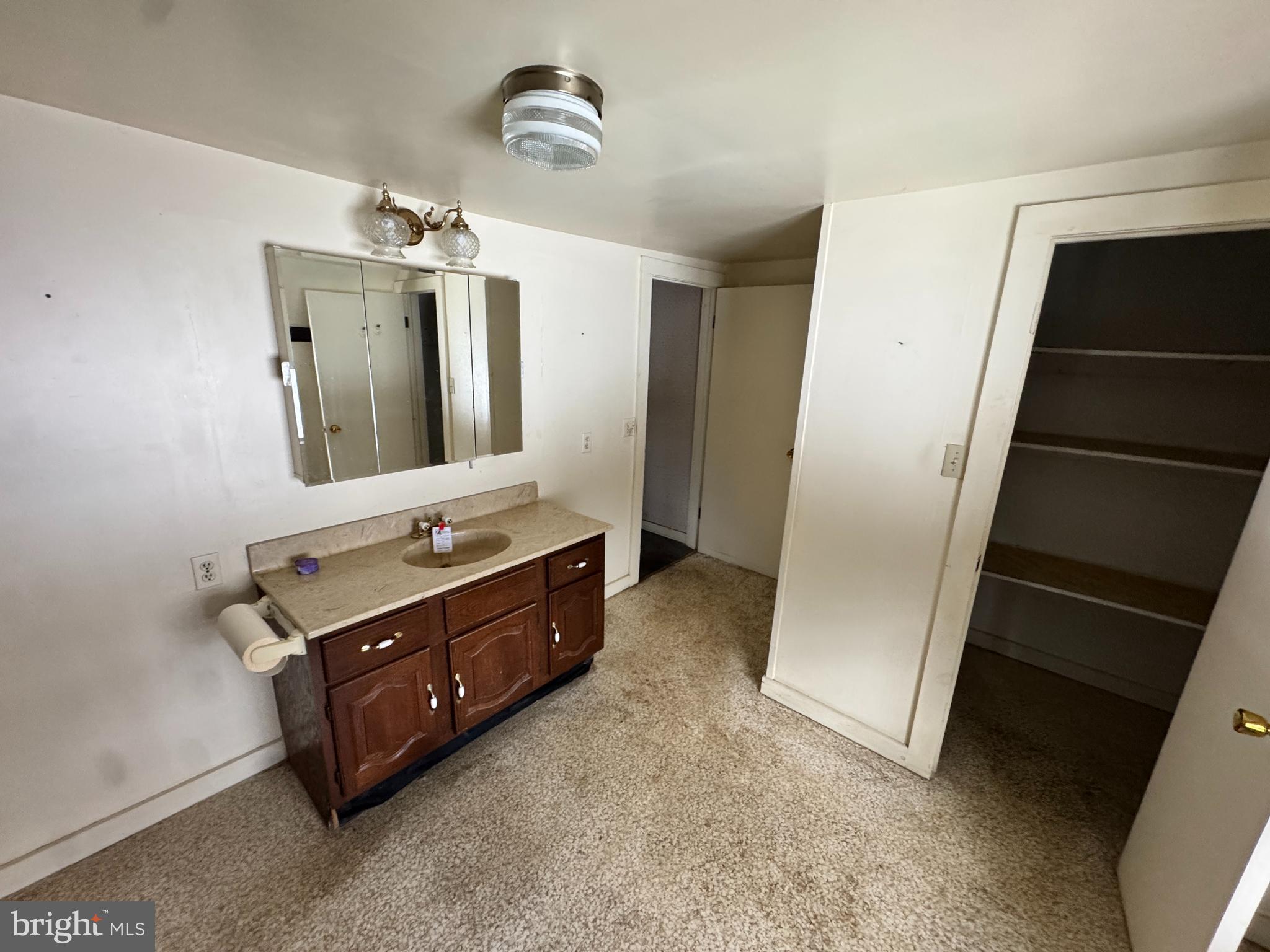 3372 Turkey Hill Road Stroudsburg, PA 18360 - Photo 6 of 18