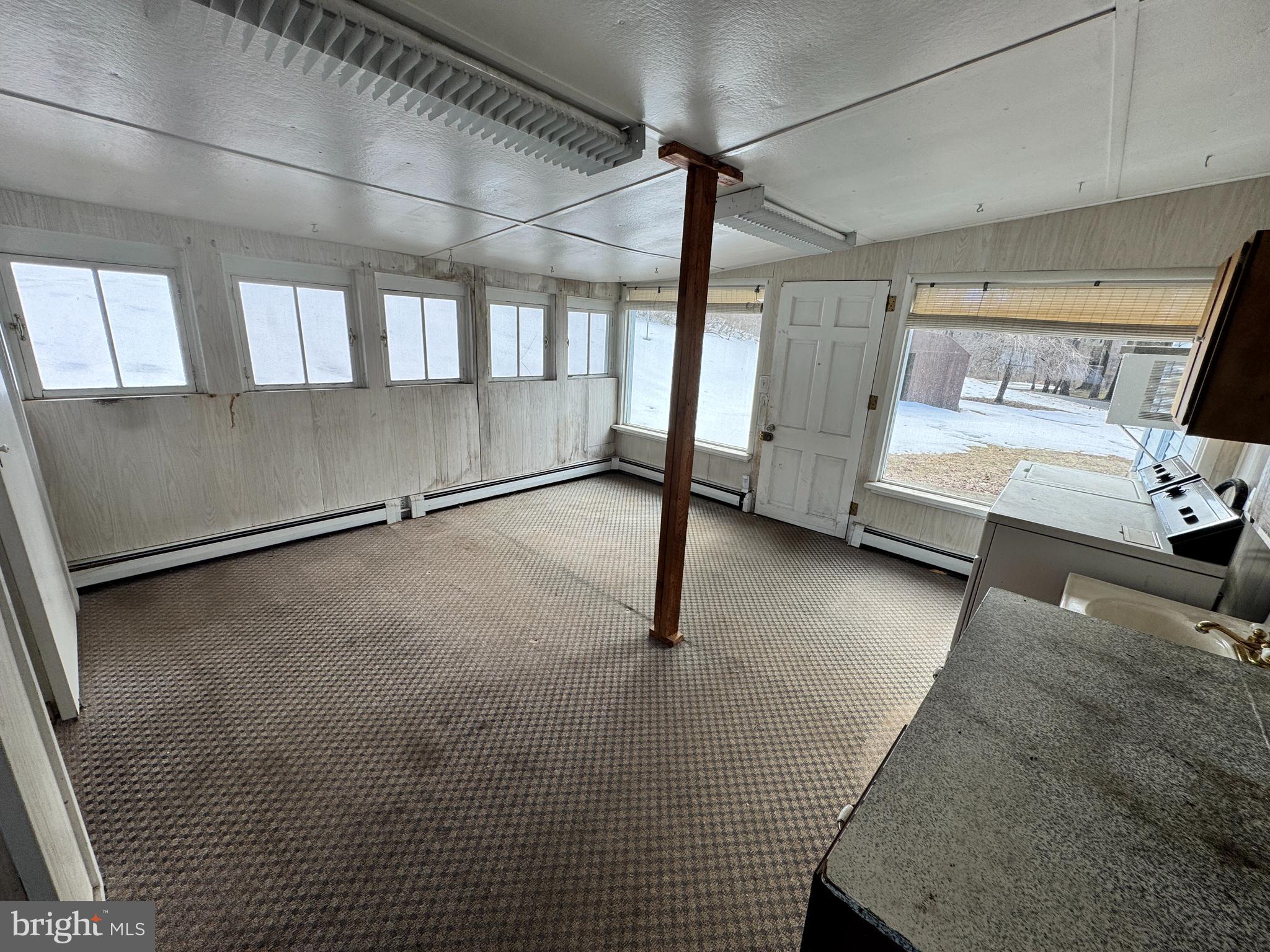 3372 Turkey Hill Road Stroudsburg, PA 18360 - Photo 8 of 18