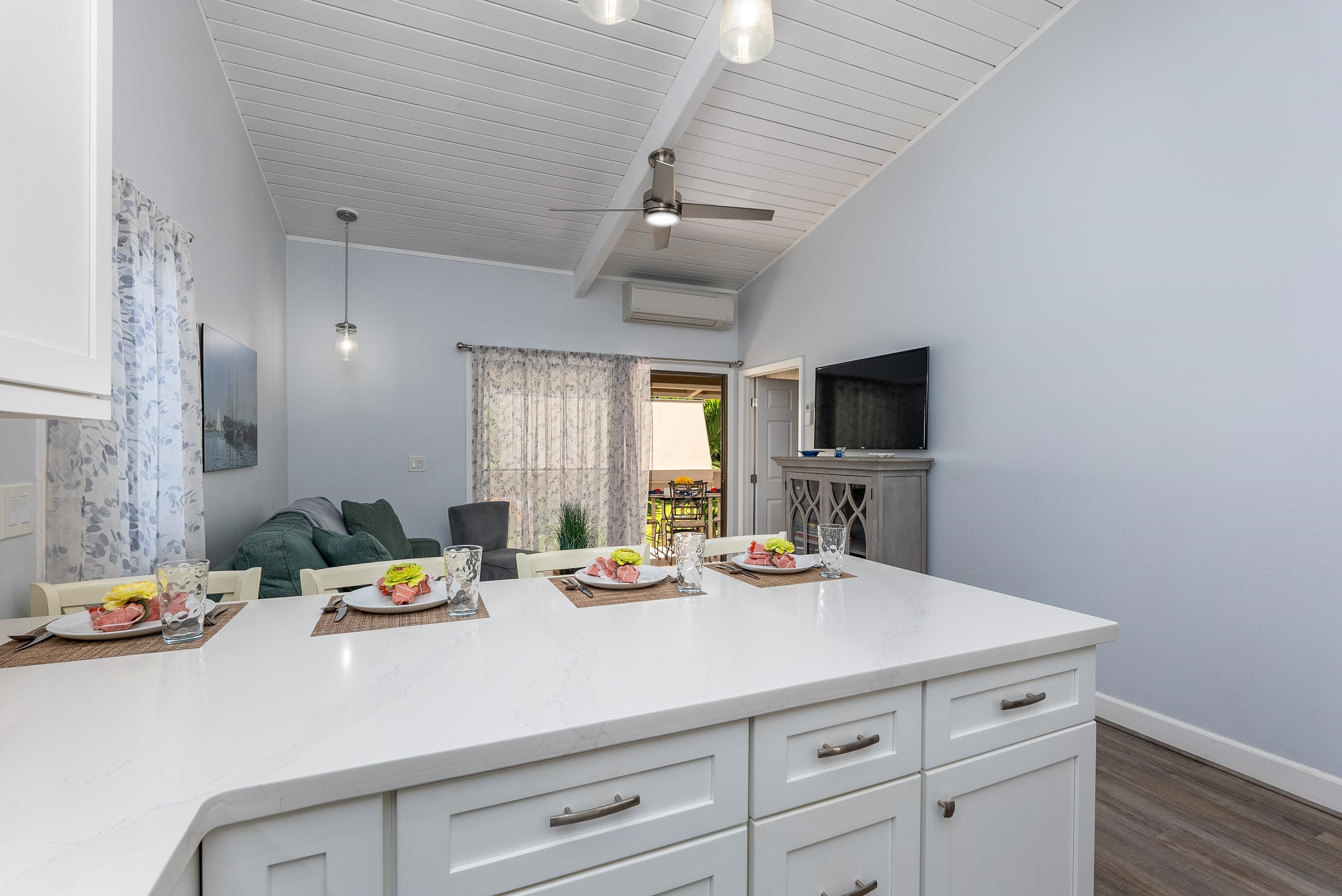 4440 Lower Honoapiilani Road, Unit 256 Lahaina, HI 96761 - Photo 7 of 30 Gallery Image 7