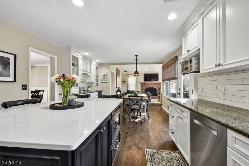 12 Spring Brook Drive Randolph, NJ 07869 - Photo 11 of 31