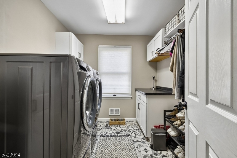 12 Spring Brook Drive Randolph, NJ 07869 - Photo 8 of 31