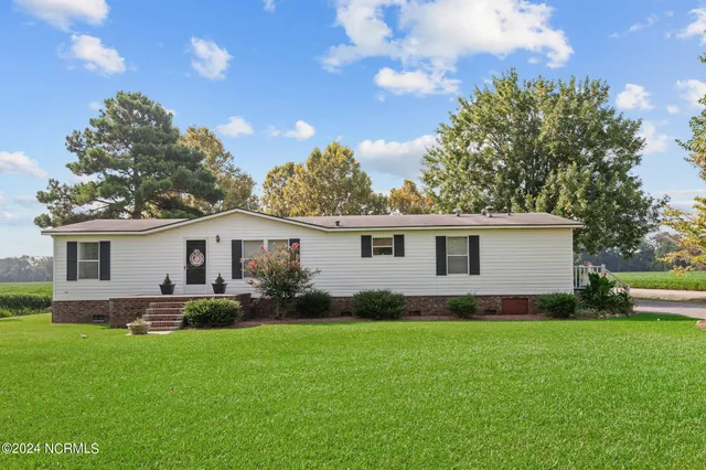 $279,900 | 110 Norfleet Shores Road, Belhaven, NC 27810