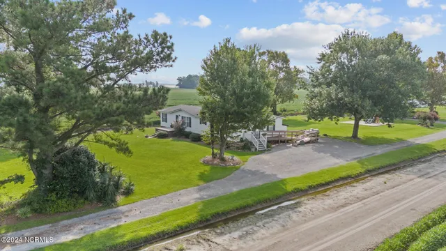 $279,900 | 110 Norfleet Shores Road, Belhaven, NC 27810