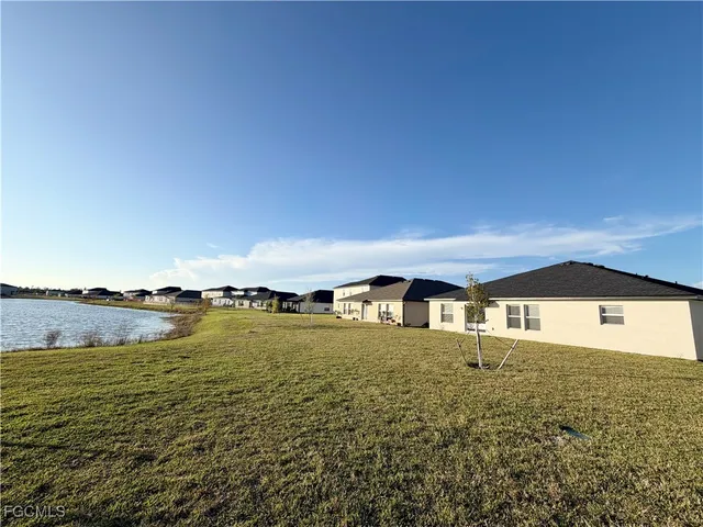 $2,550 | 4226 San Felice Lane, North Fort Myers, FL 33917