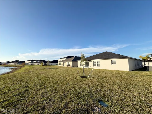 $2,550 | 4226 San Felice Lane, North Fort Myers, FL 33917