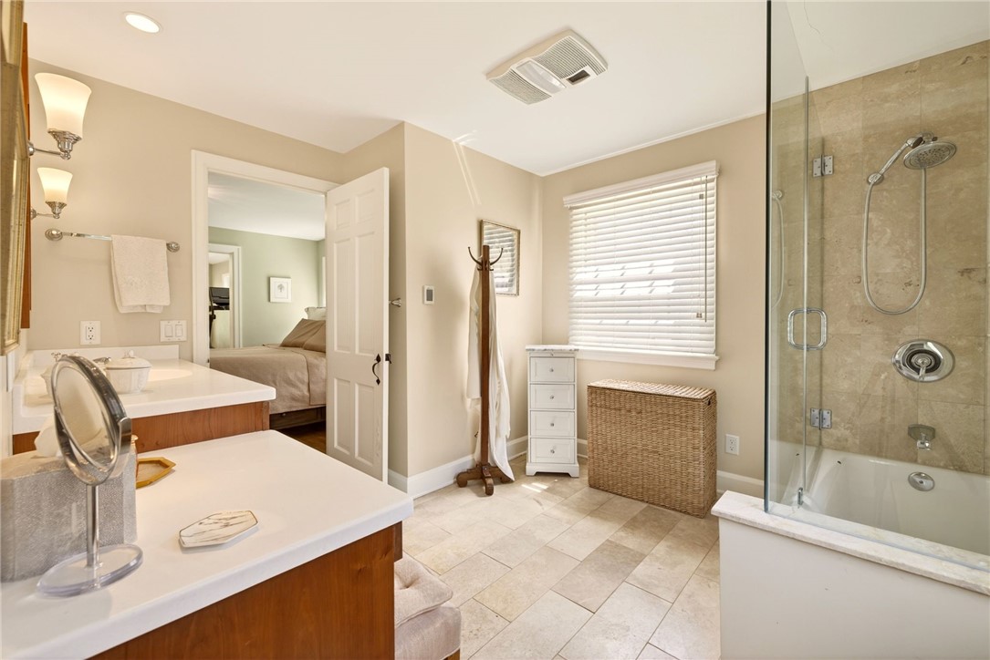 220 Overbrook Road Pittsford, NY 14618 - Photo 10 of 47