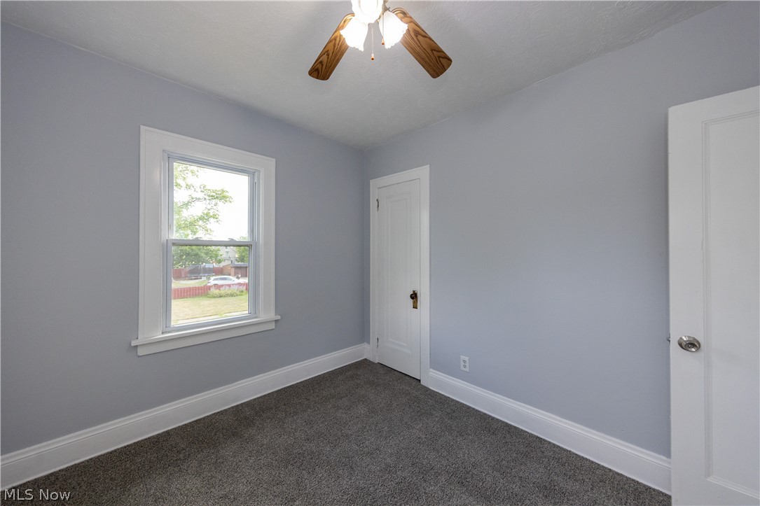 1677 Hillview Road Cleveland, OH 44112 - Photo 13 of 28 Gallery Image 13