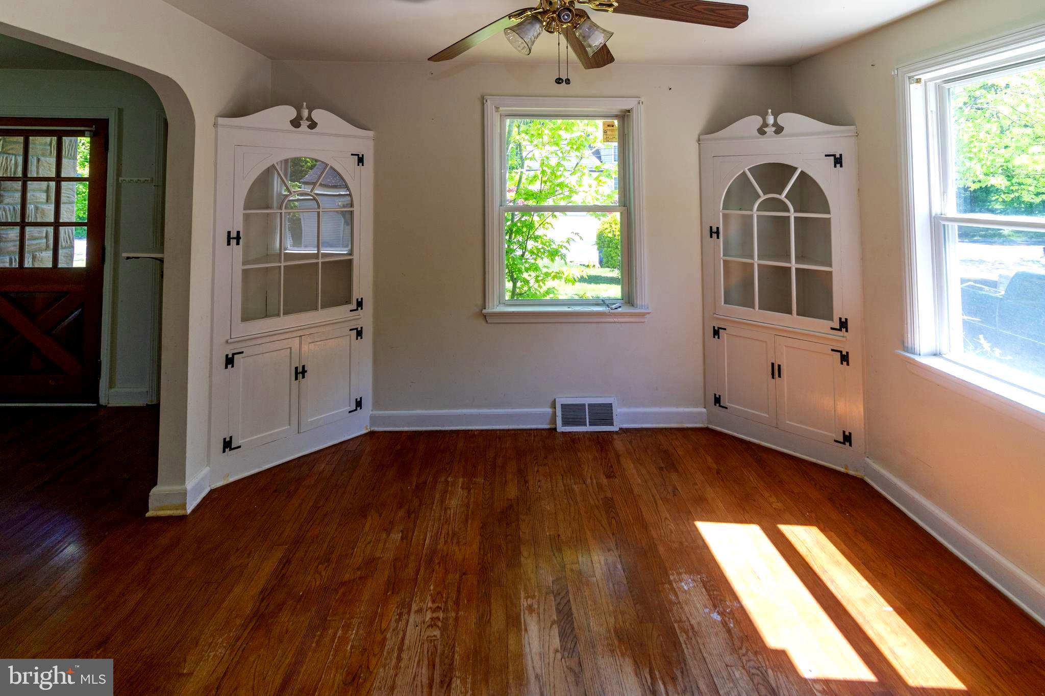 11 Mt Laurel Road Mount Laurel, NJ 08054 - Photo 8 of 31 Gallery Image 8