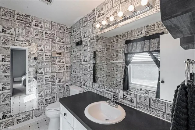 $328,000 | 328 Country Club Road, Wilkesboro, NC 28697