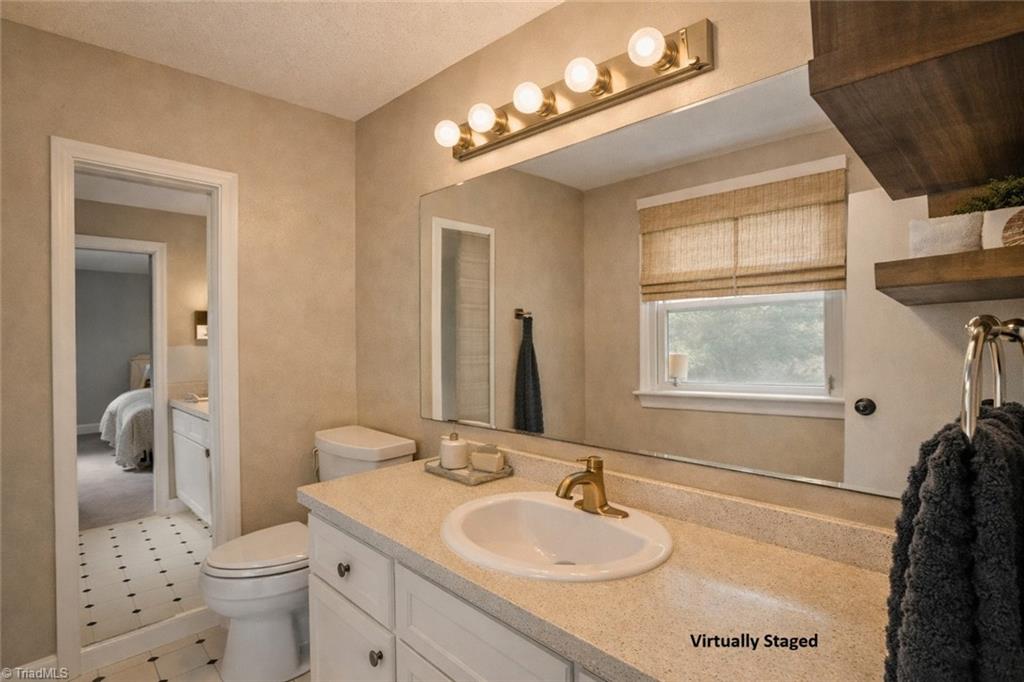 328 Country Club Road Wilkesboro, NC 28697 - Photo 17 of 36 Virtually Renovated