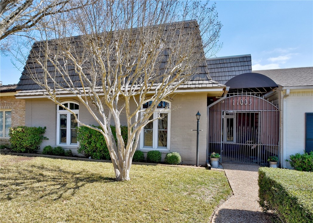 11003 Pinehurst Drive, Unit 6 Austin, TX 78747 - Photo 1 of 1